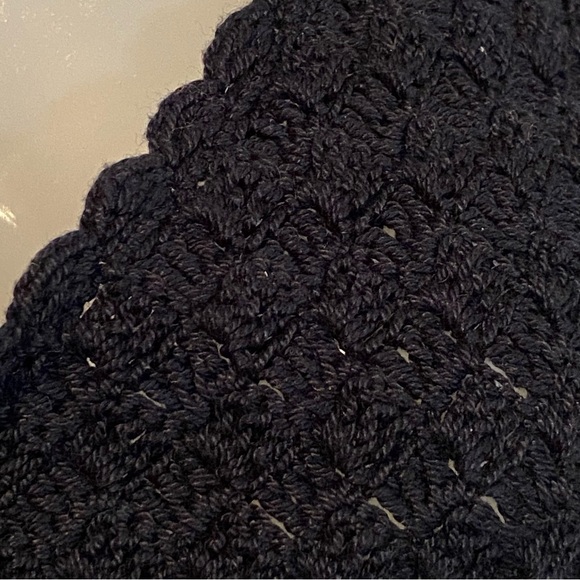 Black Crochet Knit Cropped Halter Top - Picture 6 of 16